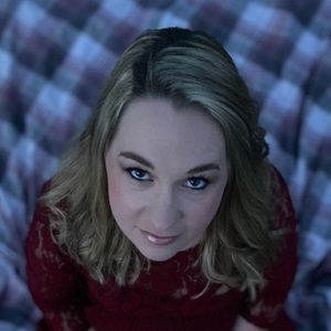 Meet your Posher, Elisha